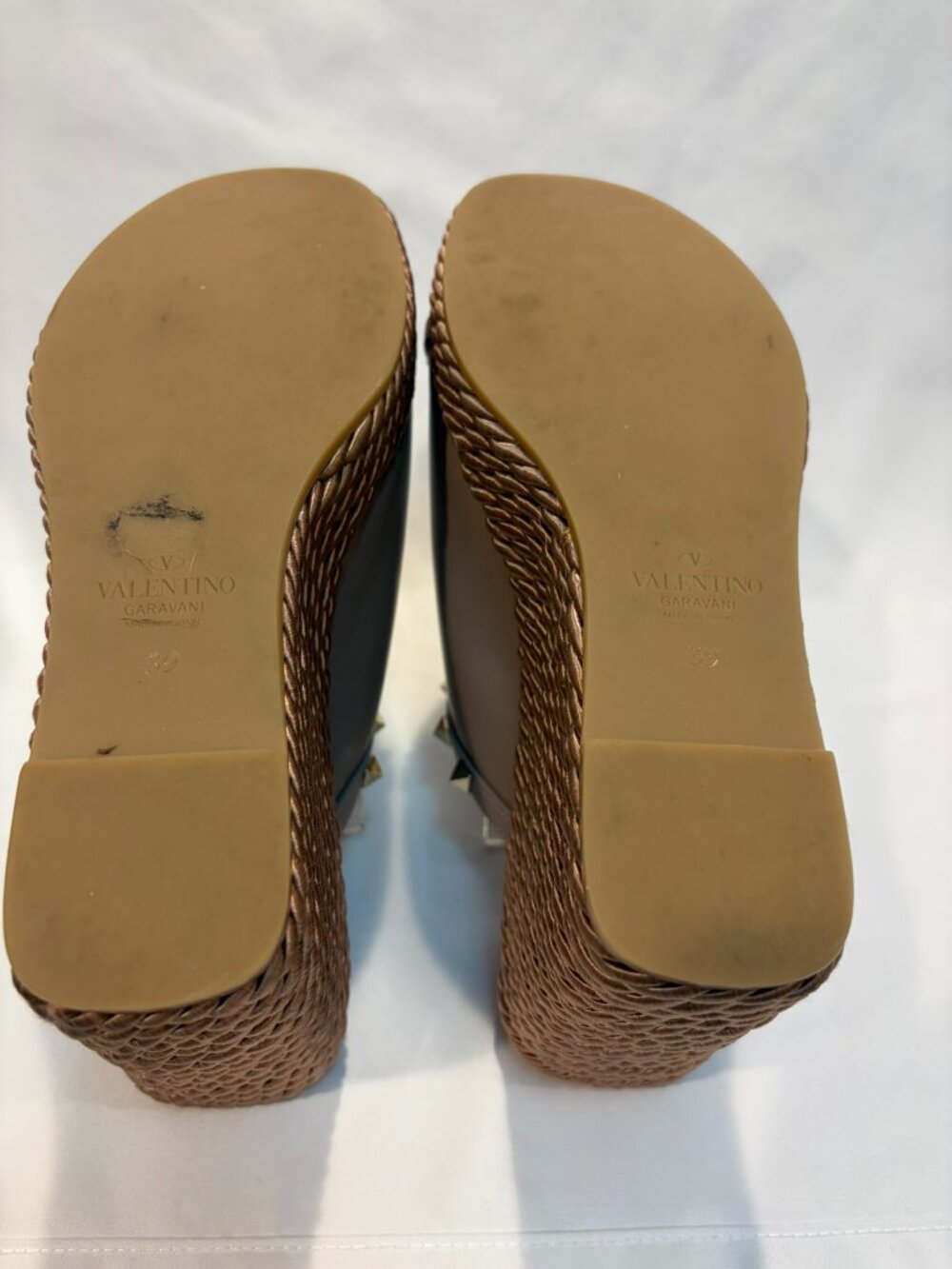 Valentino Garavani Gold Studded Leather Wedge Slide Rope Sandals Espadrille 9 - Picture 7 of 9